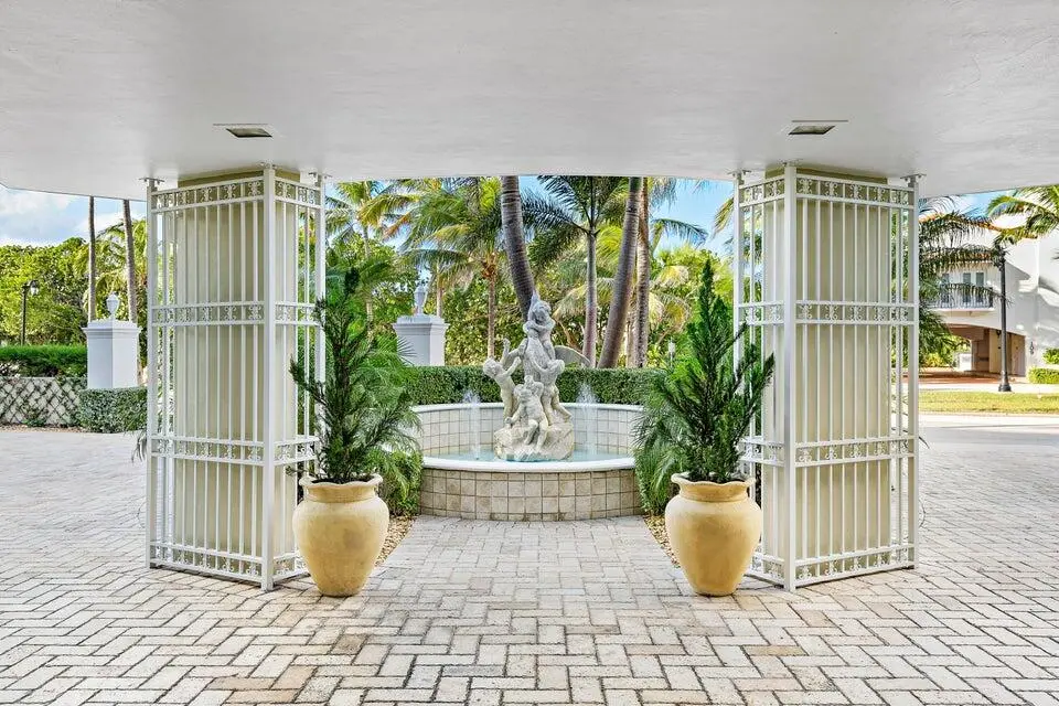 100 Royal Palm Way D1, Palm Beach, FL – photo 3