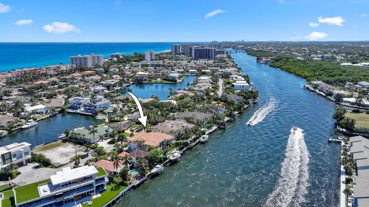 4216 Intracoastal Drive - 12.jpg-SMALL at 4216 Intracoastal Drive, Highland Beach