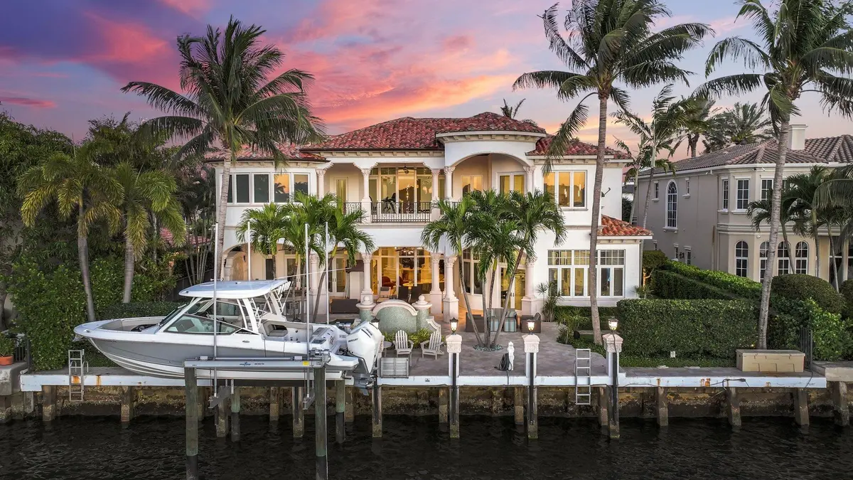 4216 Intracoastal Drive - 130.jpg-SMALL at 4216 Intracoastal Drive, Highland Beach