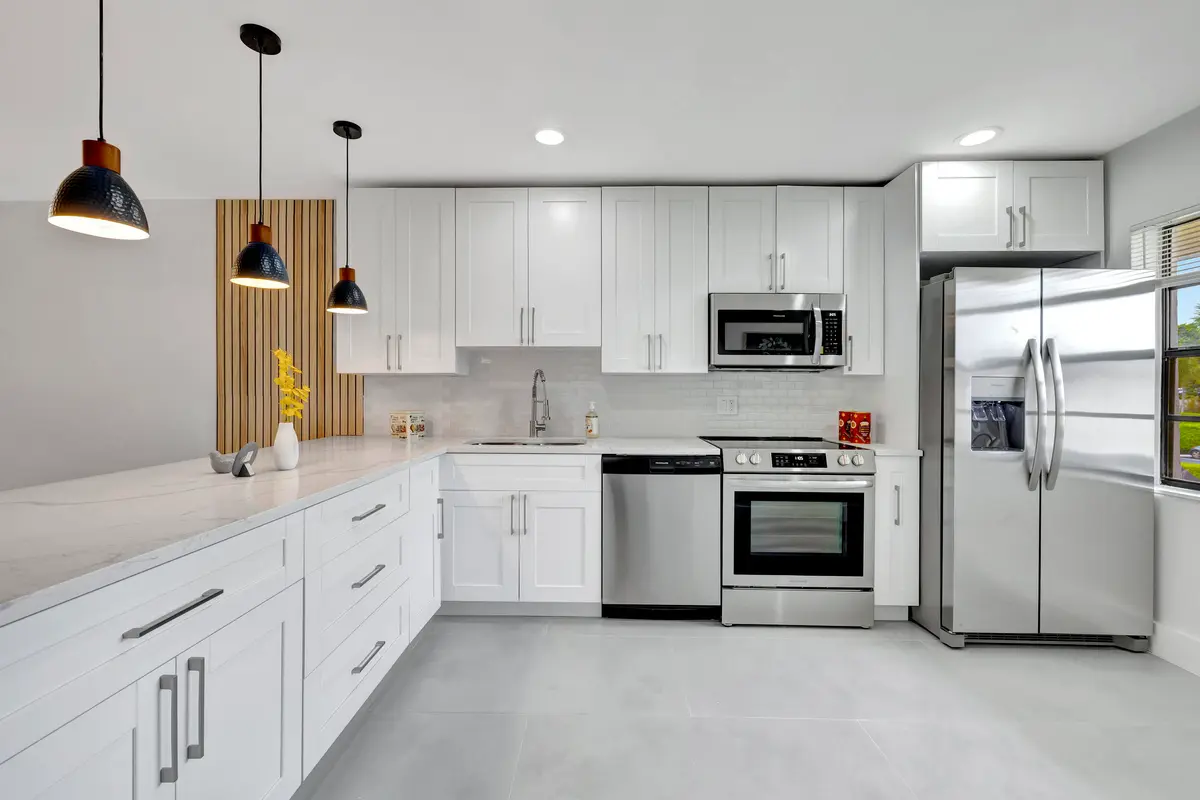 39_3w7a8277 at 7898 Eastlake Drive 7d, Boca Raton