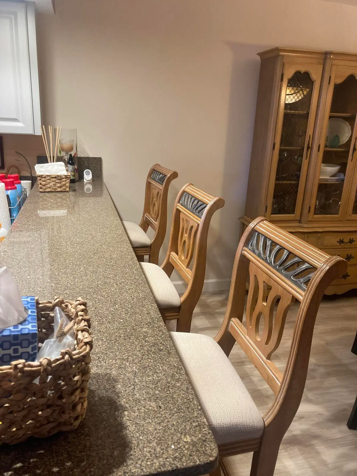 Counter Seating at 1600 SE Dixie Highway 13-204, Jensen Beach