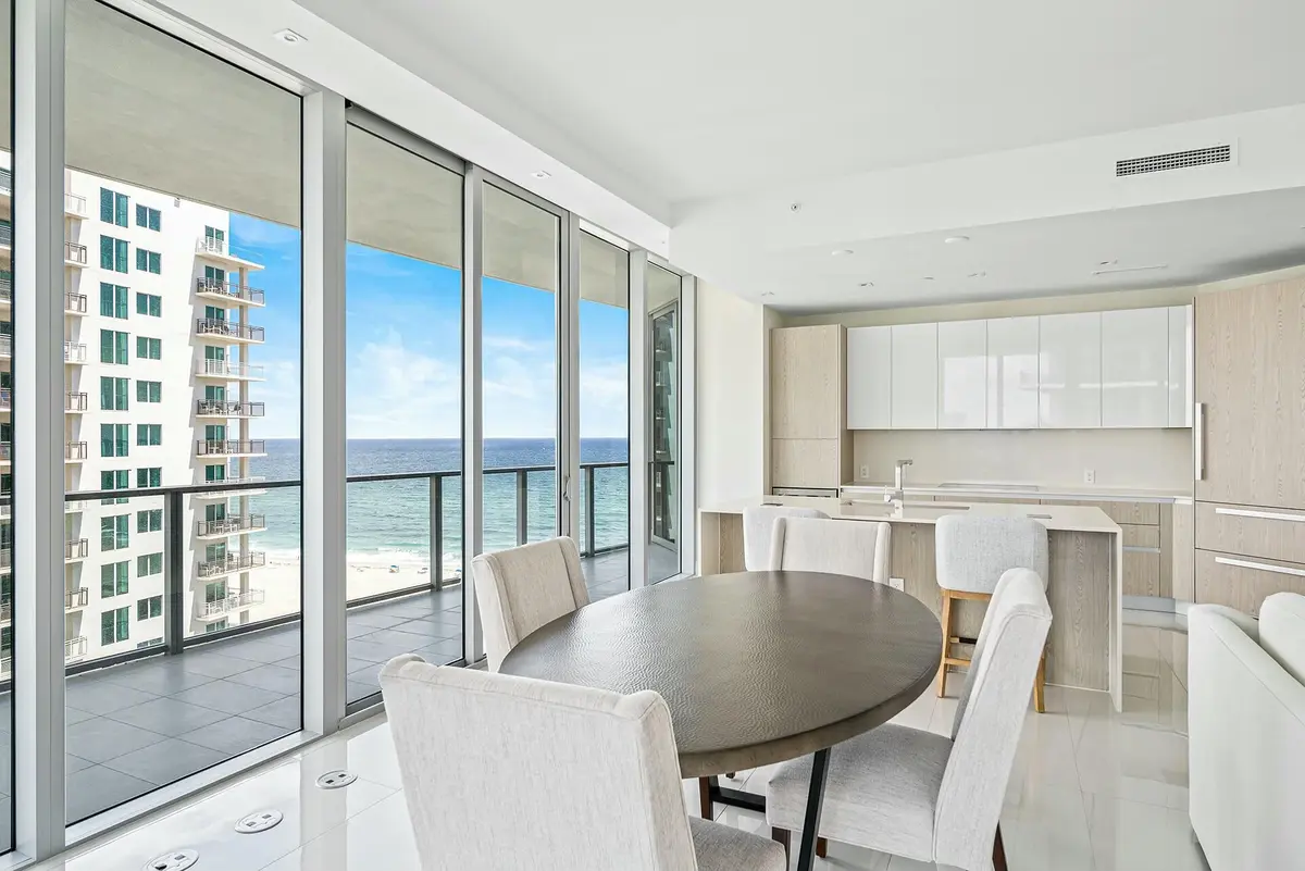 tempImageSbpCrG at 3100 N Ocean Drive H-1409, Singer Island