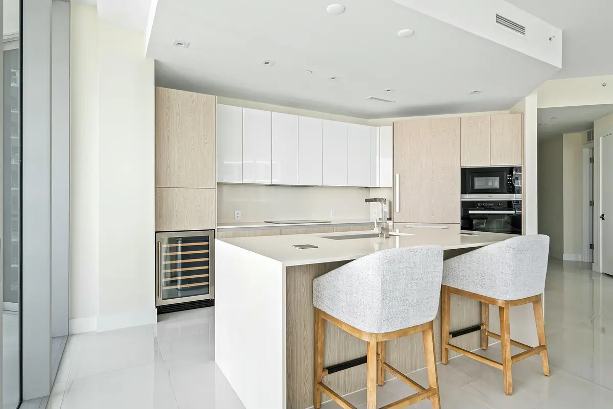 tempImageqJ1D0Z at 3100 N Ocean Drive H-1409, Singer Island