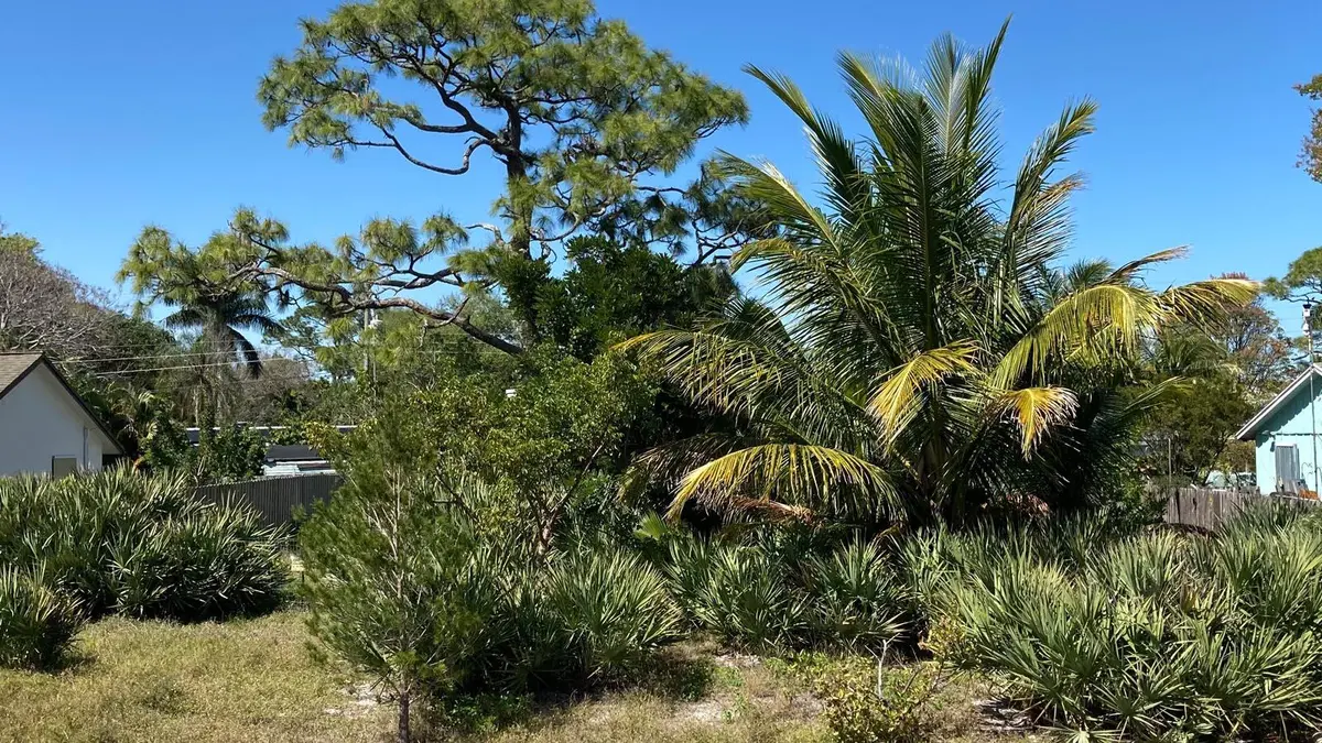 6483 SE Sylvan Place at 6483 SE Sylvan Place, Hobe Sound