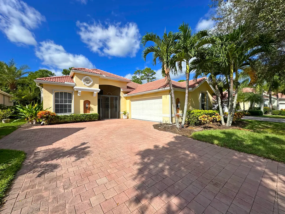 723 SW Great Exuma Cove, Port St. Lucie, FL – photo 1