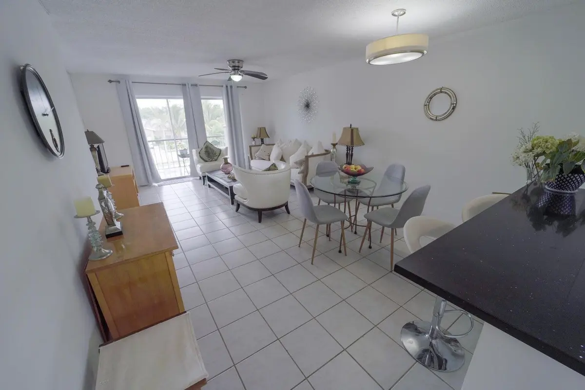 9272 SW 3rd Street 411, Boca Raton, FL – photo 3