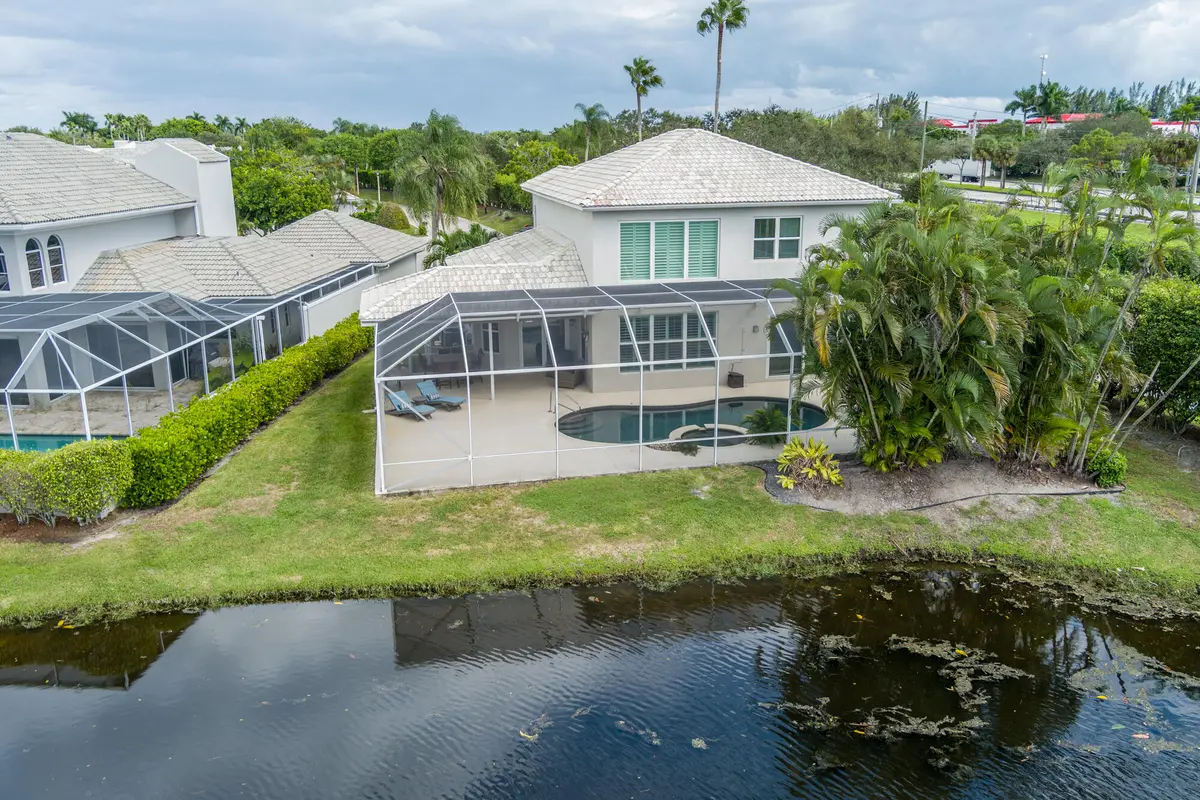 low-40 at 9741 Spray Drive, West Palm Beach
