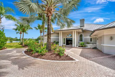 1741 SW Thornberry Circle, Palm City – sold