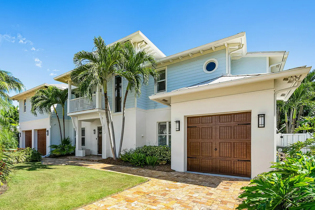 2 Front at 540 NE Spanish Trail, Boca Raton