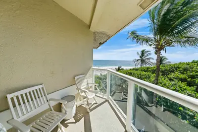 4535 Coquina Road, Ocean Ridge – leased