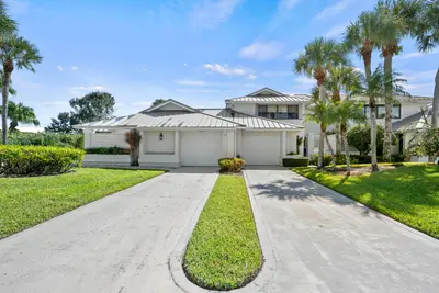 5610 SE Foxcross Place, Stuart – Townhouse for sale
