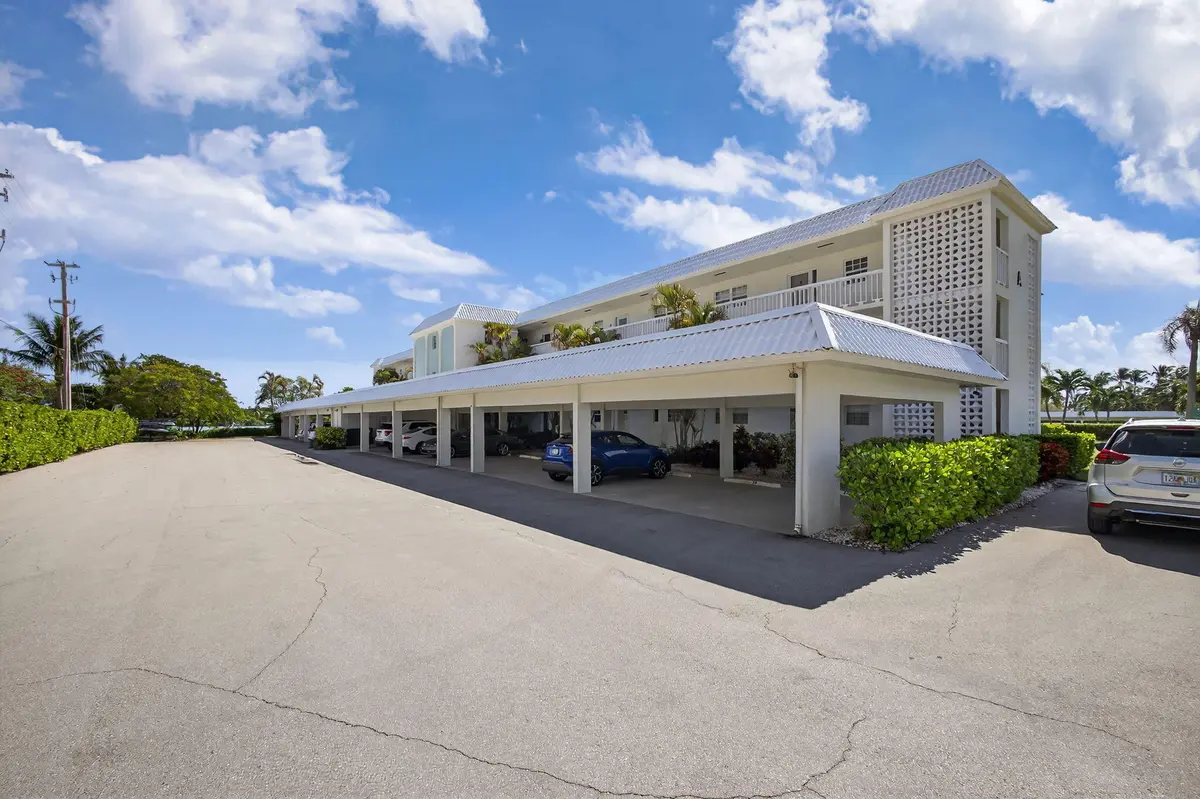 1-web-or-mls-5D1A0843 at 100 Waterway Road A304, Tequesta