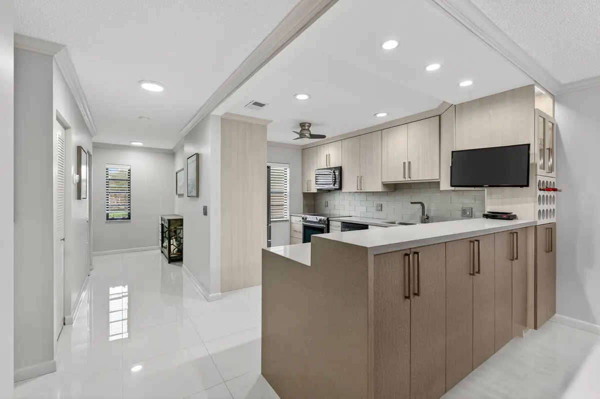 6-web-or-mls-DSC09325 at 8450 Casa Del Lago J, Boca Raton