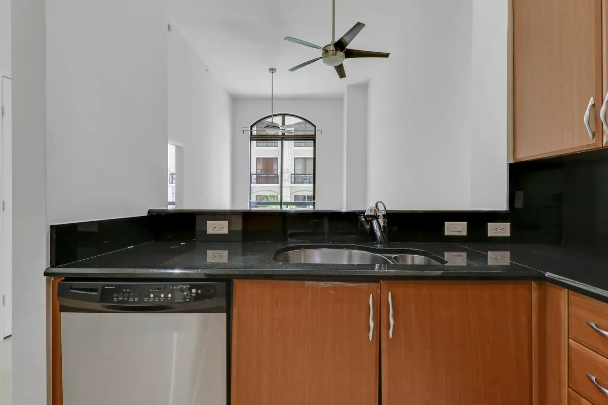 Kitchen at 701 S Olive Avenue 307, West Palm Beach