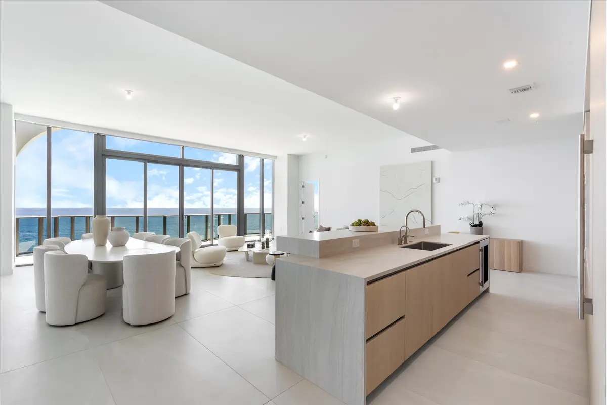 Living Room at 900 N Ocean Boulevard Uph03, Pompano Beach