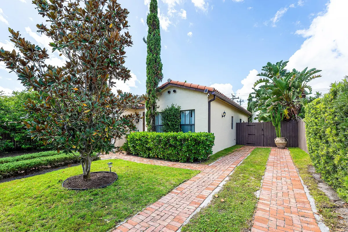 007-3505PoinsettiaAvenue-WestPalmBeach-F at 3505 Poinsettia Avenue, West Palm Beach
