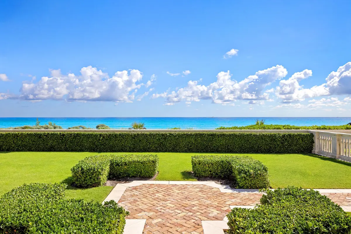 Front at 1620 S Ocean Boulevard, Palm Beach