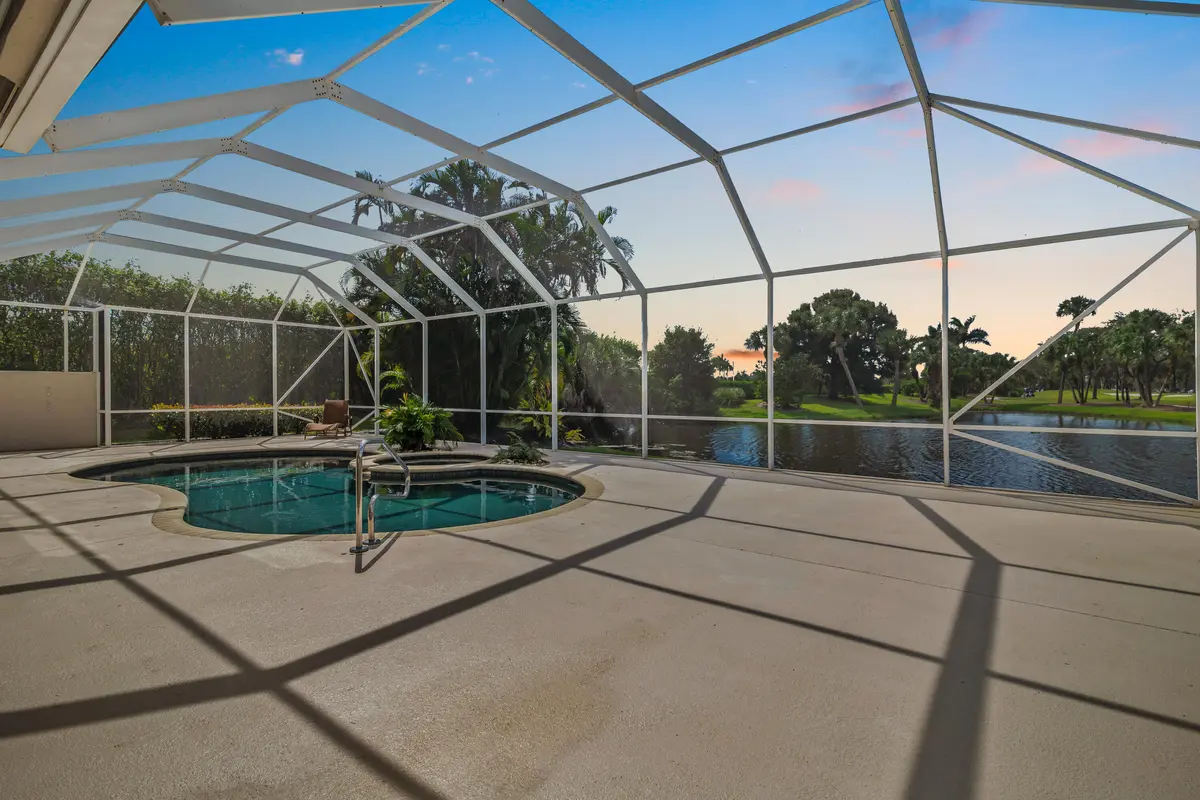 Low at 9741 Spray Drive, West Palm Beach