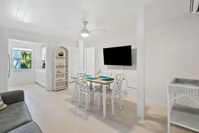 670 Hernando Street C, Fort Pierce – Apartment for rent