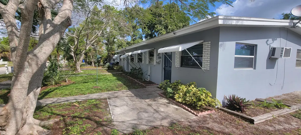 Front at 1806 22nd Avenue, Vero Beach