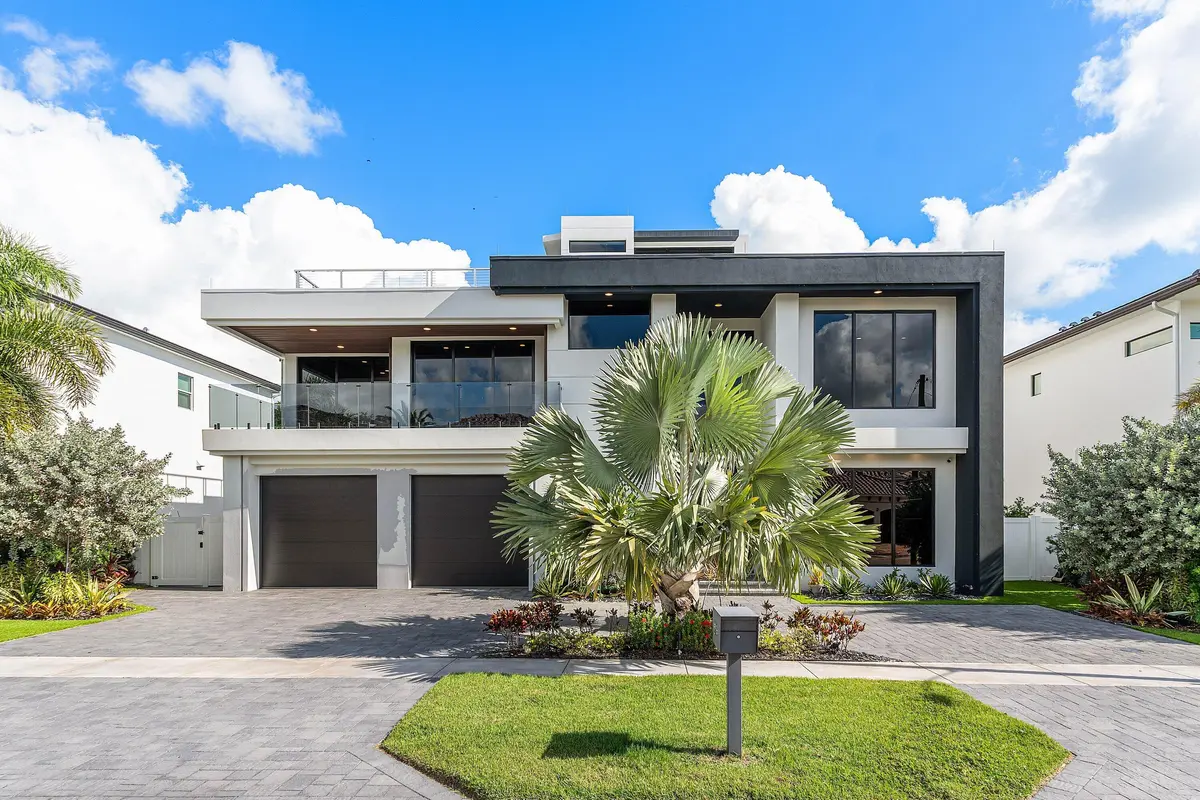 002-245Northeast6thCourt-BocaRaton-FL-33 at 245 NE 6th Court, Boca Raton