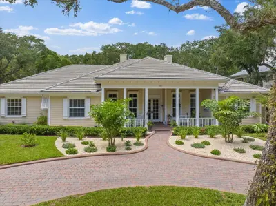 651 N Tomahawk Trail, Indian River Shores – sold