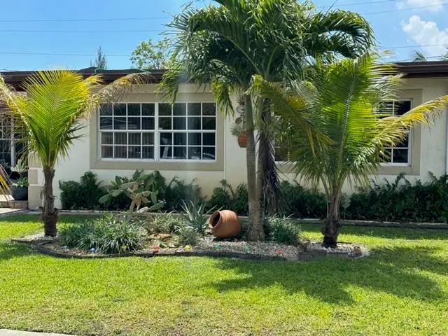 IMG_4179 at 1380 NW 171 Street, Miami Gardens