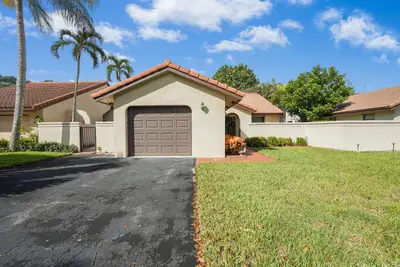 1550 NW 22nd Avenue, Delray Beach – sold