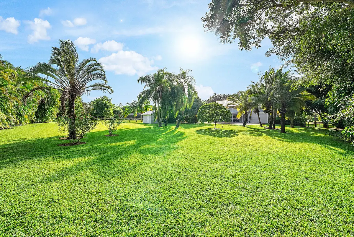 063-8260NativeDancerRoadEast-PalmBeachGa at 8260 Native Dancer Road, Palm Beach Gardens