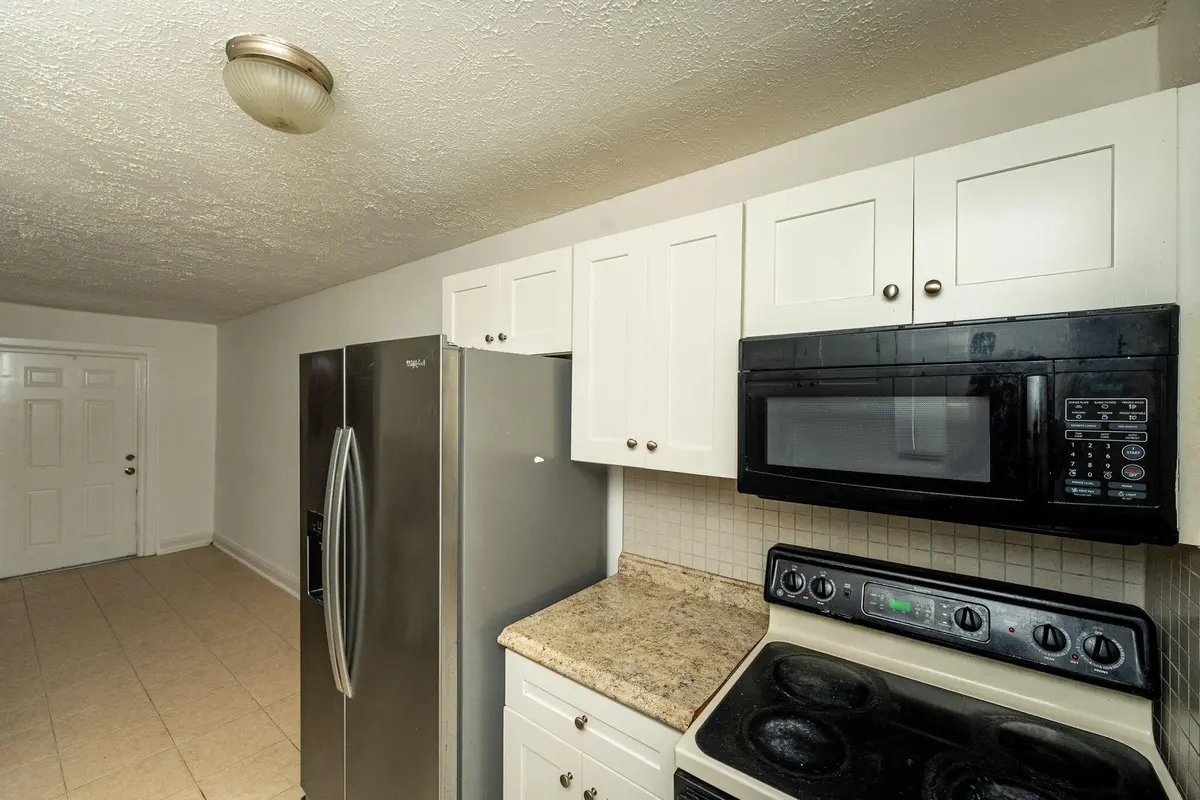 25-web-or-mls-2108-avenue-e at 2108 Avenue E, Fort Pierce