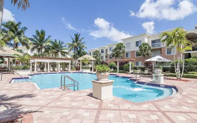 6305 Myrtlewood Circle, Palm Beach Gardens – leased