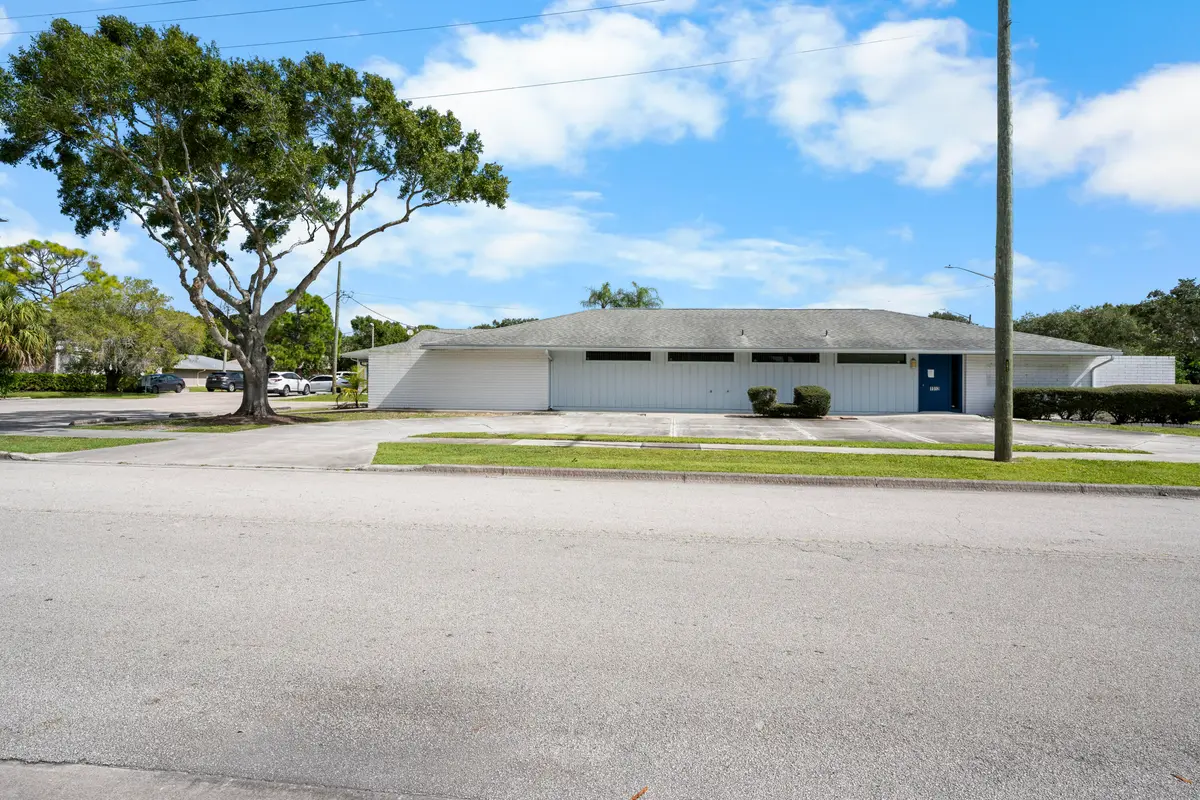 TR1900Nebraska-35 at 1912 Nebraska Avenue, Fort Pierce
