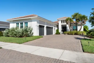 15623 Cresswind Place, Westlake – sold