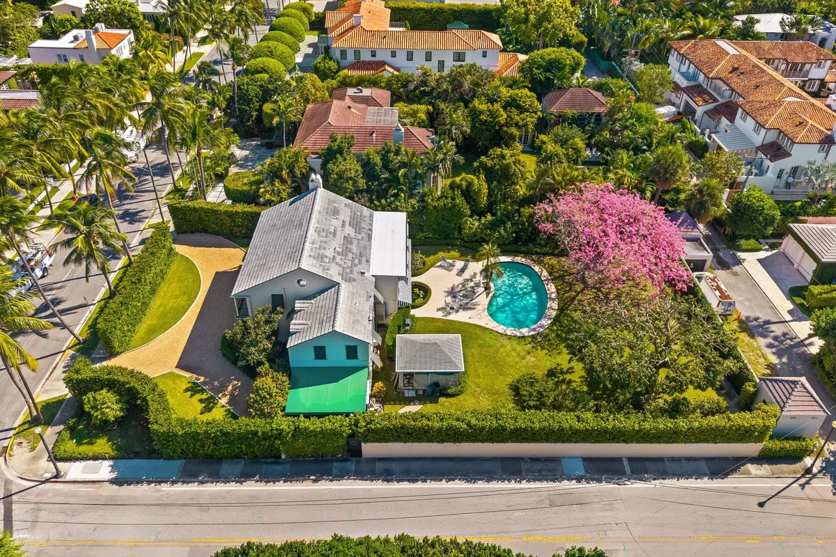 Aerial at 334 Barton Avenue, Palm Beach