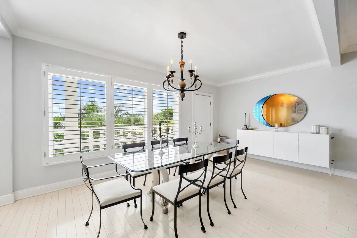 Dining Area at 300 S Ocean Boulevard 4f, Palm Beach