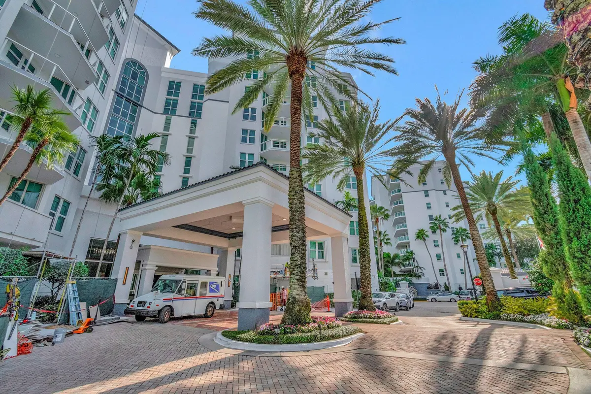 miz 1 at 500 SE Mizner Boulevard A302, Boca Raton