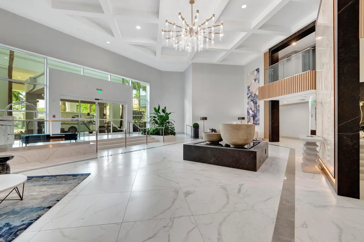 miz 5 at 500 SE Mizner Boulevard A302, Boca Raton