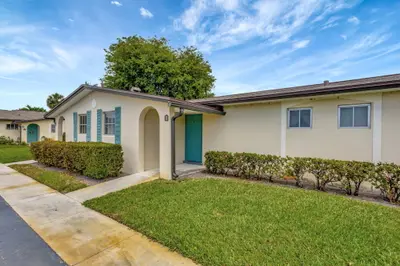 2966 Ashley Dr Drive I, West Palm Beach – Villa for sale