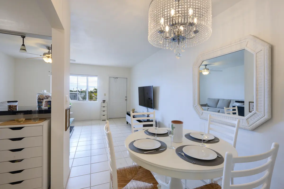 Dining area at 3402 Cynthia Lane 208, Lake Worth Beach