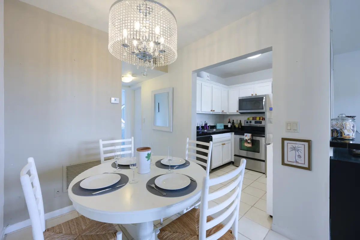 Dining area at 3402 Cynthia Lane 208, Lake Worth Beach