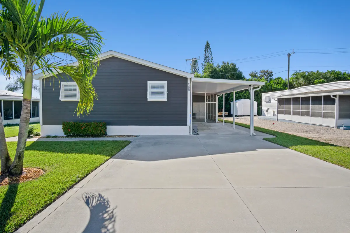 carport pro at 8328 SE Swan Avenue, Hobe Sound
