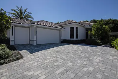 2579 Players Court, Wellington – Single Family Residence for sale