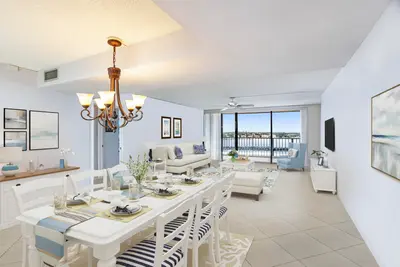 136 Lakeshore Drive 1010, North Palm Beach – sold