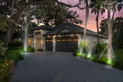 9193 Seaglass Court, Vero Beach – sold