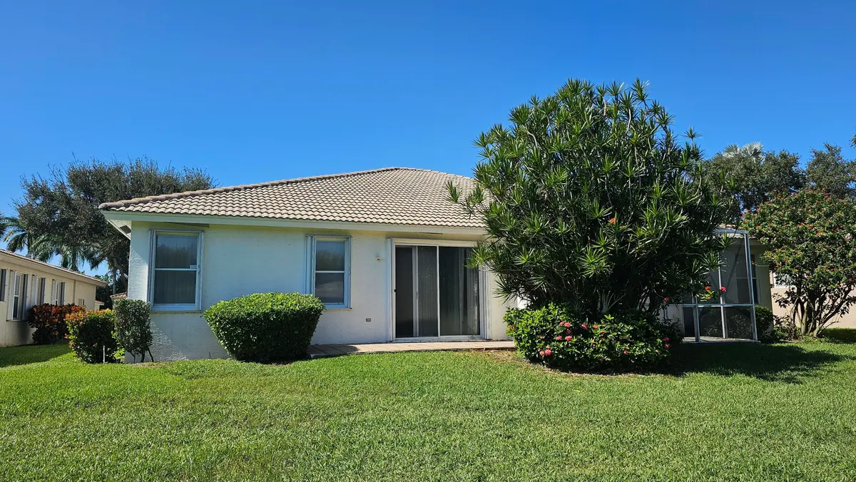 Rear View at 9628 Crescent View Drive, Boynton Beach