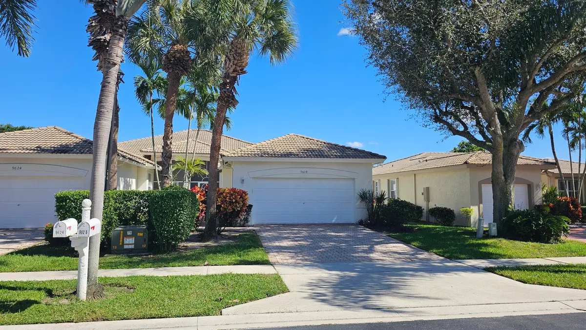 Front 2 at 9628 Crescent View Drive, Boynton Beach