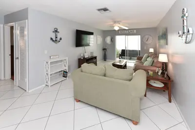 2182 NE 1st Way 203, Boynton Beach – sold