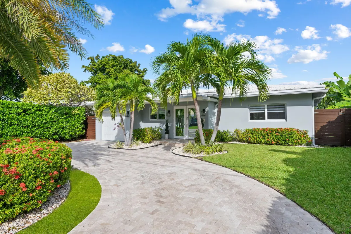 9-web-or-mls-DSC_5723 at 2331 SE 14th Street, Pompano Beach
