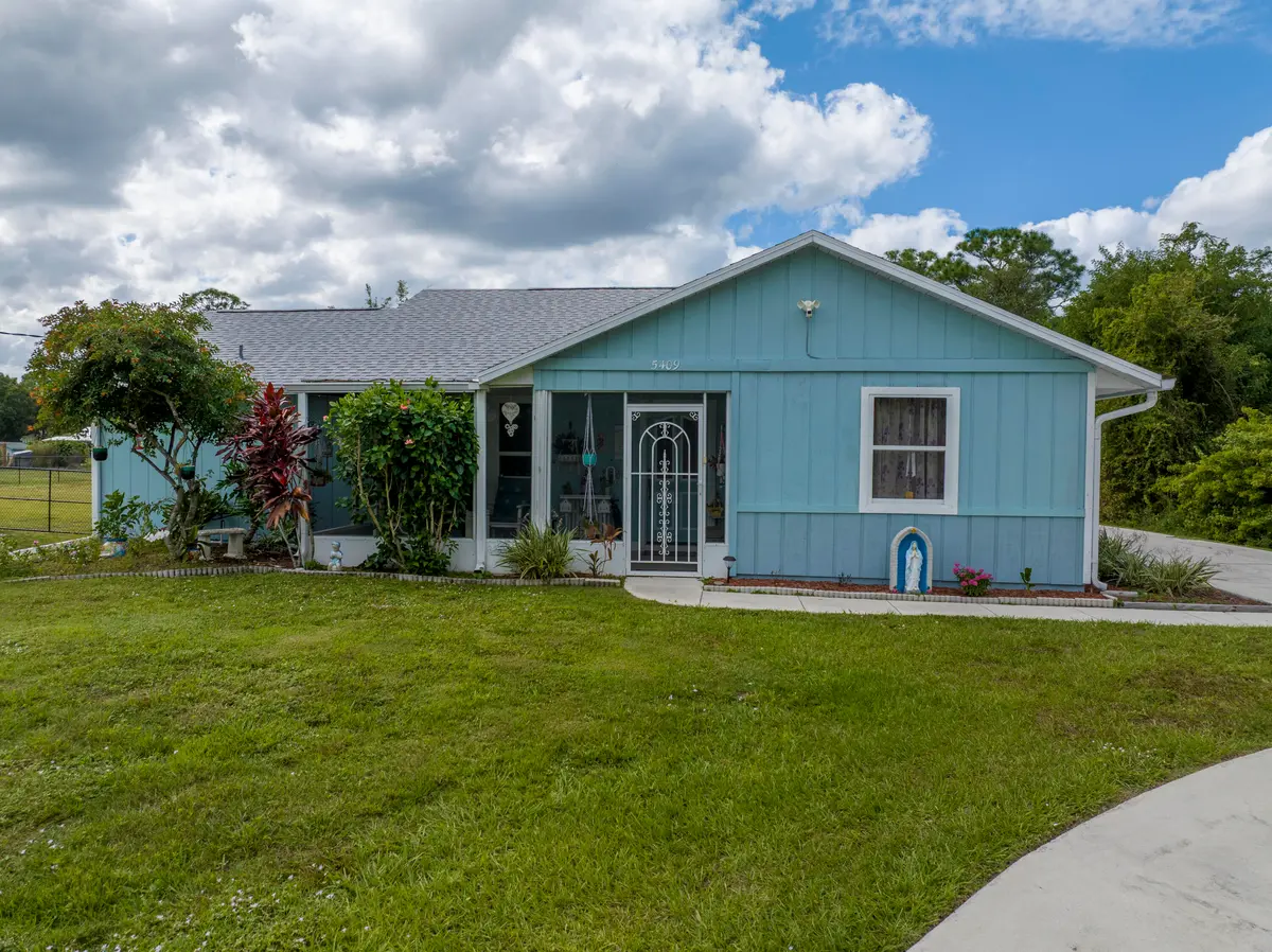 DJI_20251105130933_0082_D-HDR at 5409 Palmetto Drive, Fort Pierce