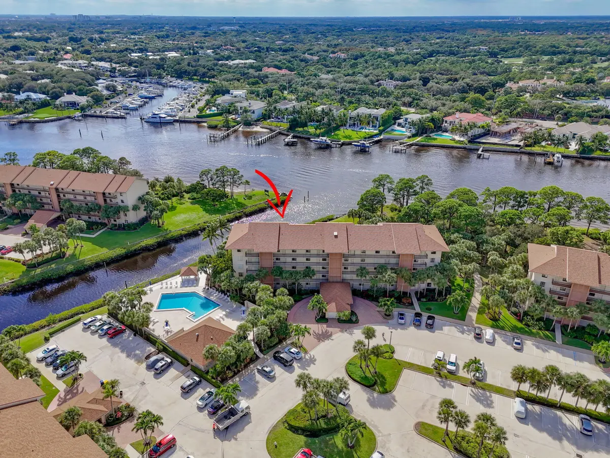 Prime Intracoastal location! at 2201 Marina Isle Way 202, Jupiter